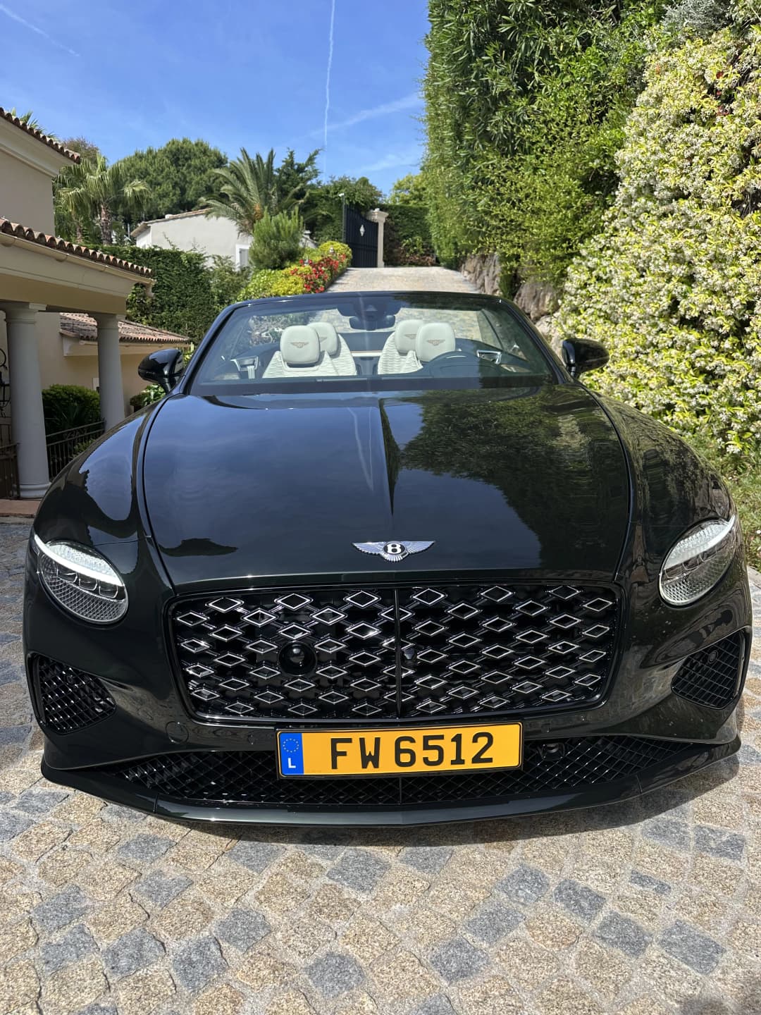 Bentley Continental GTC Speed Mulliner V8 Hybrid