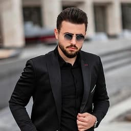 Martin S.