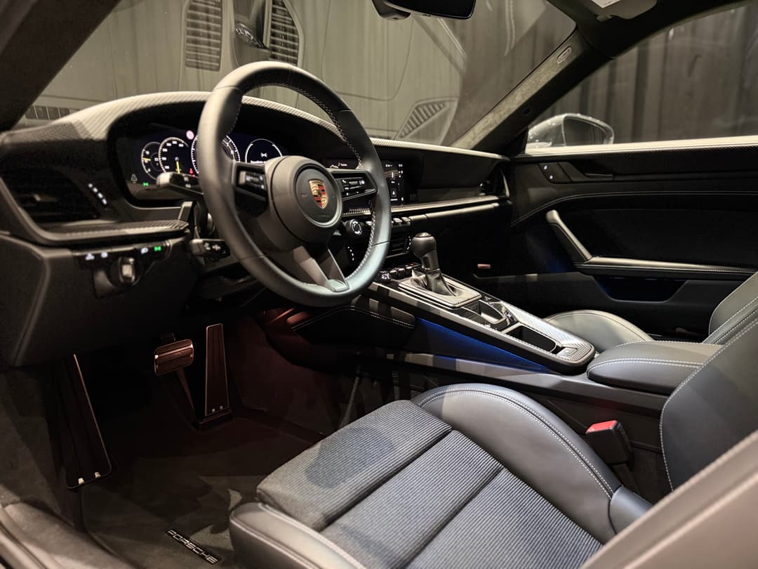 Porsche 911 GT3 Touring (992.2) Lightweight Package