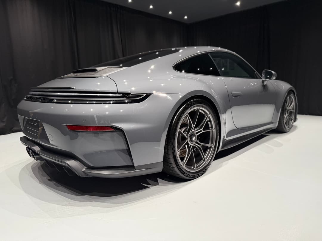 Porsche 911 GT3 Touring (992.2) Lightweight Package