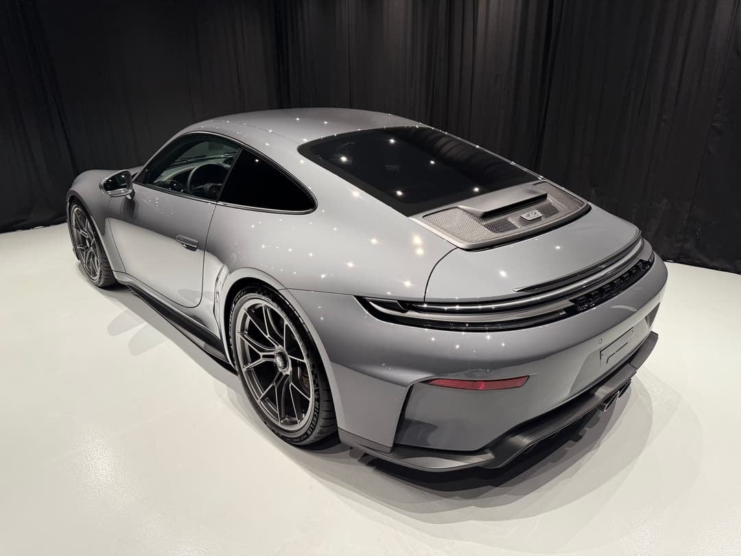 Porsche 911 GT3 Touring (992.2) Lightweight Package