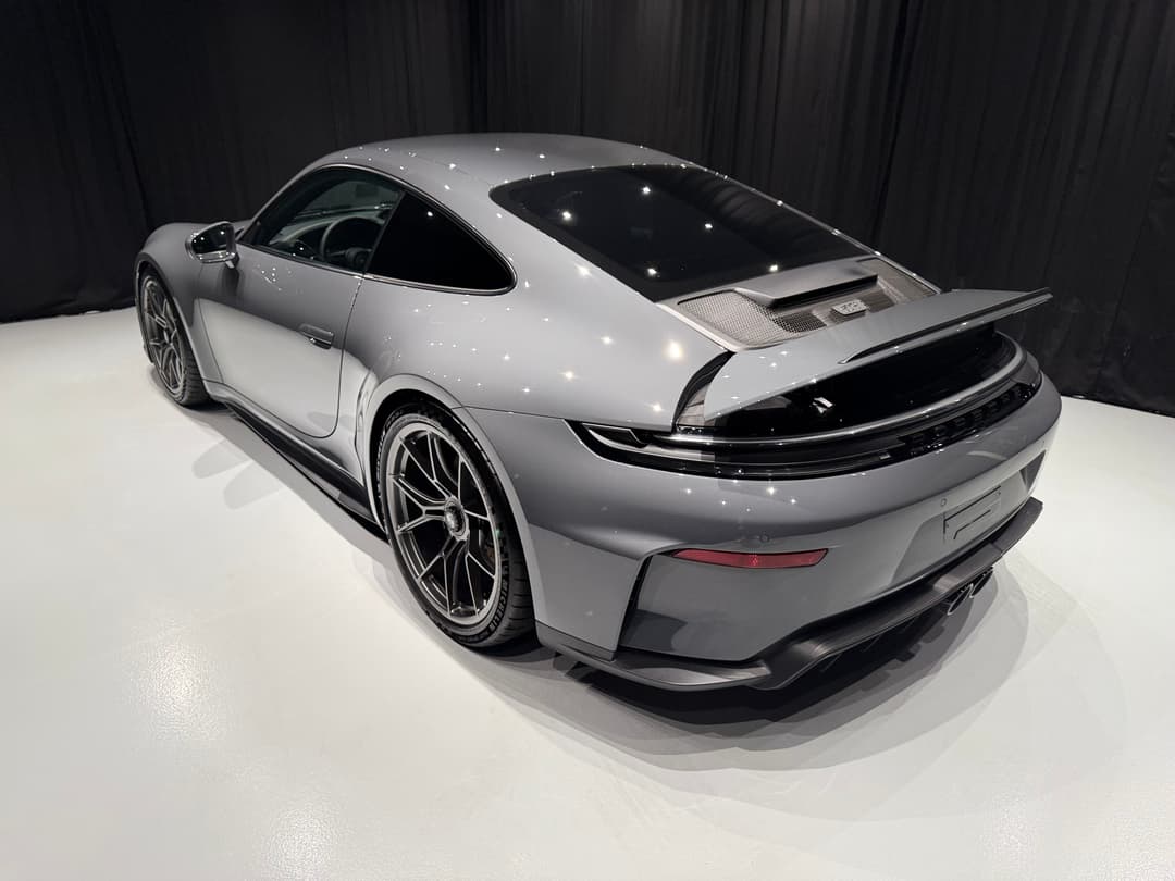 Porsche 911 GT3 Touring (992.2) Lightweight Package