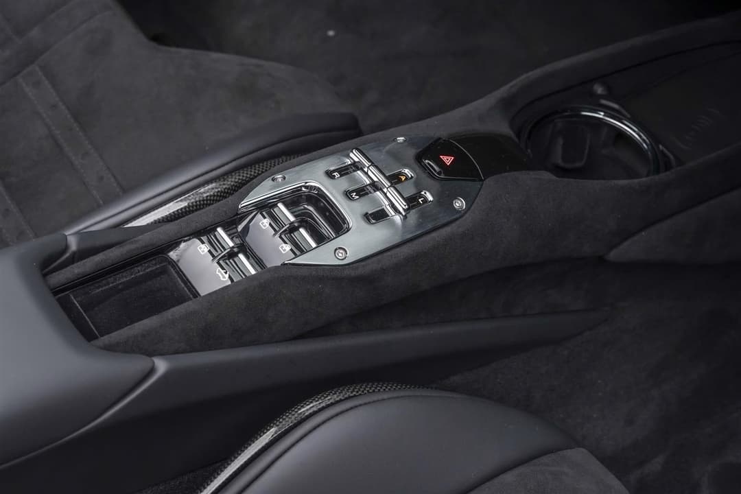 Ferrari 296 GTS