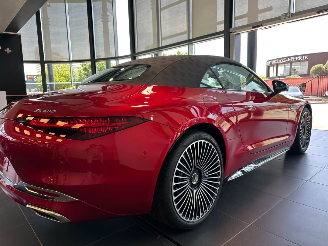 Mercedes-Benz Maybach SL 680 Monogram Series