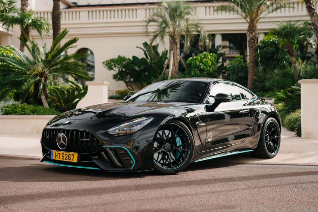 Mercedes-Benz AMG GT 63 PRO Petronas F1 Limited Edition 1-200