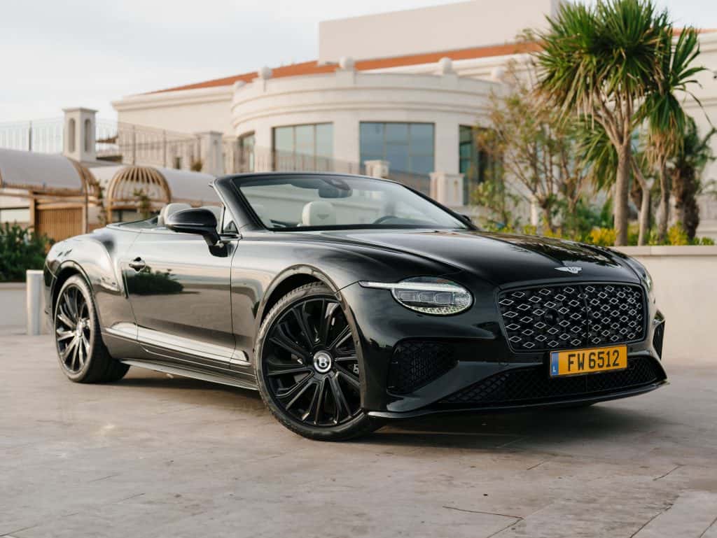 Bentley Continental GTC Speed Mulliner V8 Hybrid